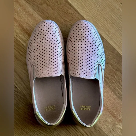 Johnston Murphy sneakers; light pink, excellent condition!!